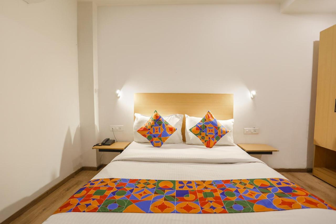 Fabhotel Golden World غازي أباد المظهر الخارجي الصورة