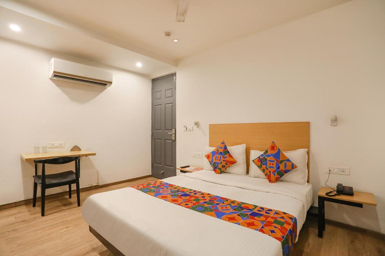 Fabhotel Golden World غازي أباد المظهر الخارجي الصورة